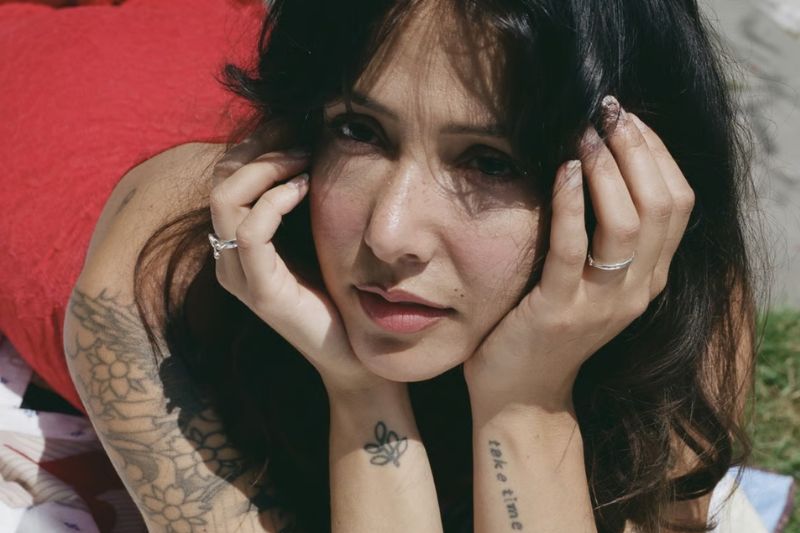 Album Review: Biita Houdei – ‘This Bed Was Made For Me’ (Basin Rock)